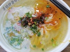 -萍姨抻面馆·鸡架冒菜(清湖店)