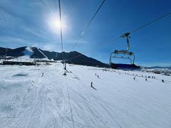 -丝绸之路山地度假区滑雪场