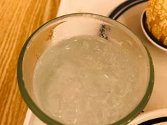 -正南齐北·老街糯米团(洪崖洞店)
