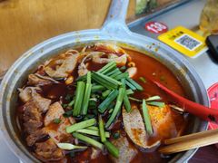 -铁锅哥米线