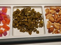 -荷塘秋月·本帮江浙菜(国权路店)