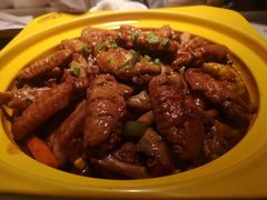 -多嘴超级肉蟹煲(杉杉国潮主题店)