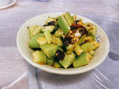 -靓靓蒸虾(恩施新天地店)