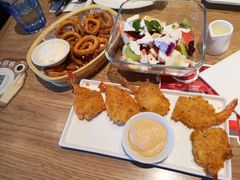 -必胜客(新中纬店)