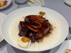 元宝目鱼红烧肉-屋里厢上海菜馆