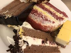 -东方红海鲜百汇(国际大厦店)