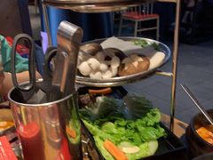 -青瓦炭韩潮烤肉(花园道店)