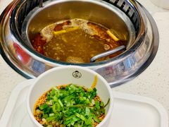-龍歌自助小火锅(市南金茂湾店)
