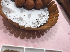 干炸小丸子-东兴楼饭庄(六里桥店)