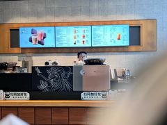 -星巴克臻选(盐城金鹰聚龙湖店)