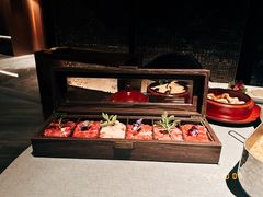 -左庭右院鲜牛肉火锅黑金店(陆家嘴中心店)