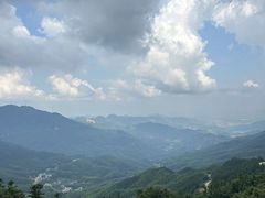 -黄龙山原始森林景区