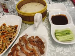 -六和聚传统烤鸭.天津菜(和平店)