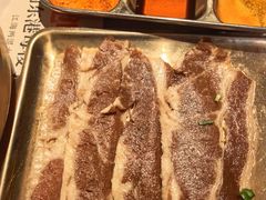 -草家酱蟹炭火烤肉店(珲春南路一店)