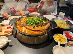 -辣尚瘾·烤鱼·新川菜(交大直营店)