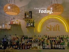 -Shift cocktail bar鸡尾酒吧