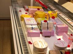 -好利来(西铁营万达广场店)