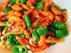 -临江餐馆二楼美食部落