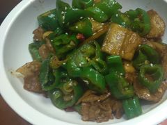 郊区小炒肉-解家河南菜(商鼎路店)