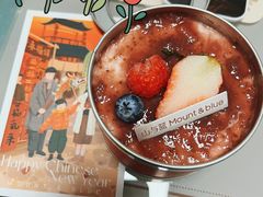 -山与蓝·轻糖鲜果蛋糕(勒泰店)
