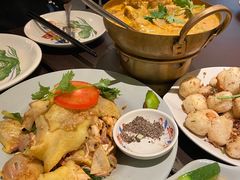 -大头虾越式风味餐厅(光明广场店)