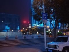 景观位-哈哈碳都·牛肋条无限自助烤肉(台江万达店)