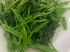 红薯藤-翰汇居特色农家菜(南汇新城滴水湖店)