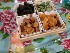-闯关东东北农家菜(崂山石老人店)
