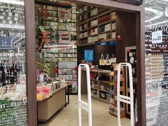 -钟书阁(群光广场店)