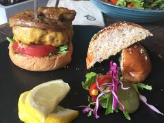 -HIGH FIVE哈福手工汉堡(桂林路店)