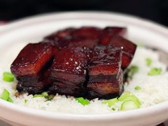 红烧肉焖饭-新白鹿餐厅(城西银泰城店)