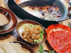 -虾领航小龙虾·吉林烧烤(柳州路店)