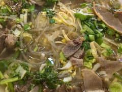 -淮南牛肉汤米线