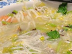 -谊荣海鲜大牌档(石湖店)