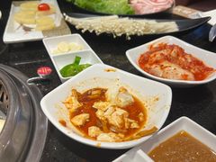 -木槿花韩式炭烤·熟成肉工坊(孙文东路店)