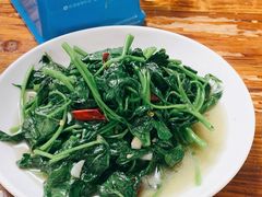 炝炒苕尖-九九牛肉馆(南山路店)