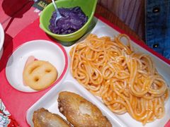 -绿茵阁西餐厅(中央广场店)