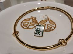 -LADY FAFA(巨鹿路陕西南路路口店)