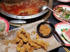 -沸炉重庆老火锅(军事博物馆店)