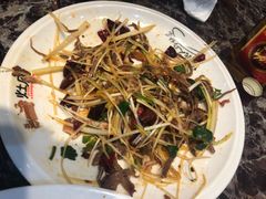 香辣手撕猪心-灶座小锅烀饼·铁锅炖(全国总店)