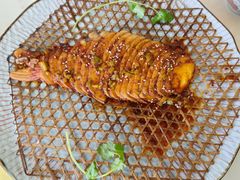 -天天向上素食餐厅(五台山店)