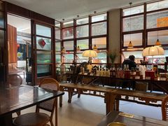 -银米·云南传统过桥米线(双廊黑金冠店)