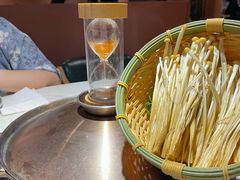 -喃喃椰·糟粕醋·椰子鸡火锅(七堡花园店)