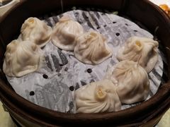 蟹粉小笼包-绿波廊(豫园店)
