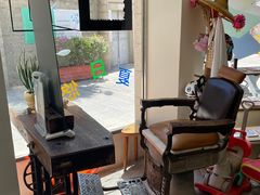 -巴浪鱼咖啡馆 Local Fish