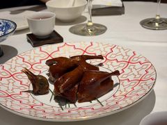 玻璃乳鸽-香港龙凤楼(陆家嘴中心店)