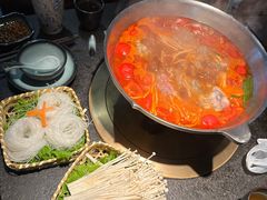-湊湊火锅·茶憩(新中关购物中心店)
