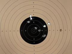 -枪馆1号实弹射击俱乐部