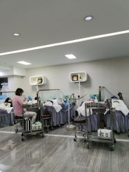 -痘博士昆明·国际祛痘领跑品牌