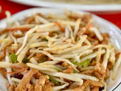 -丹水桥地锅鱼·翘嘴鲌·地方特色全鱼宴(丹江口大坝店)